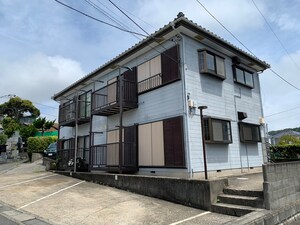 メゾンアライ