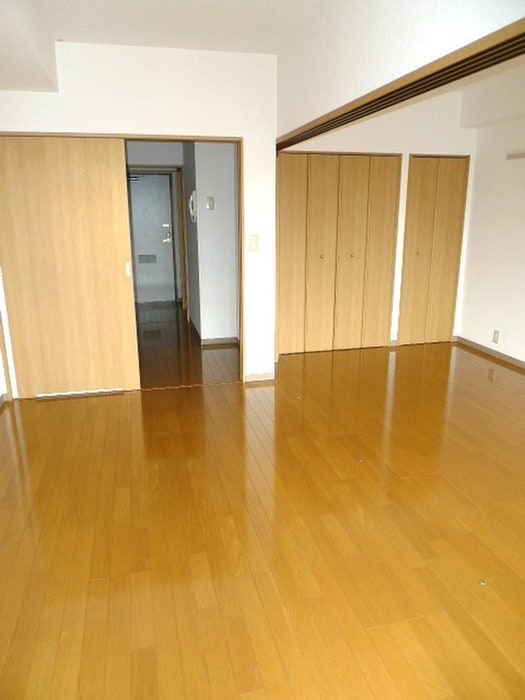 廊下 ザ　イースト　スクエア