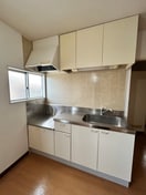 キッチン ライトコート土井