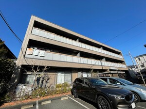 フィールドコートＡ