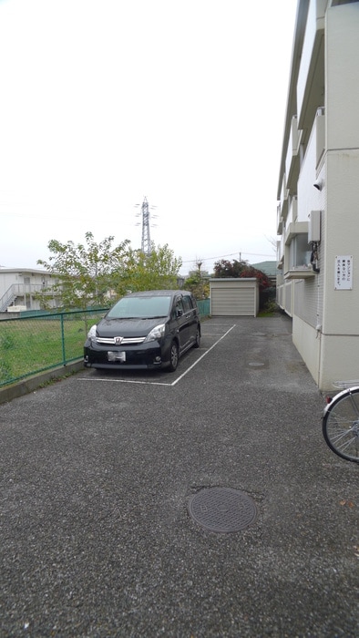 駐車場 ウェルストン原山