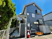 バーディー・エイト