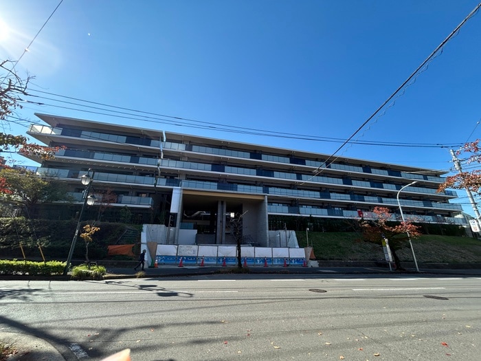 建築中 ﾌﾟﾛﾐﾗｲｽﾞ青葉台ｽﾃｰｼｮﾝｻｲﾄﾞ(D325)