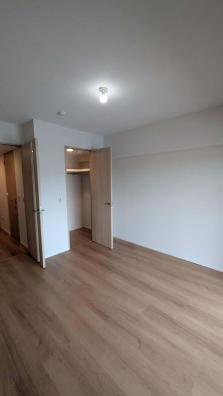 居室 ﾌﾟﾛﾐﾗｲｽﾞ青葉台ｽﾃｰｼｮﾝｻｲﾄﾞ(D325)