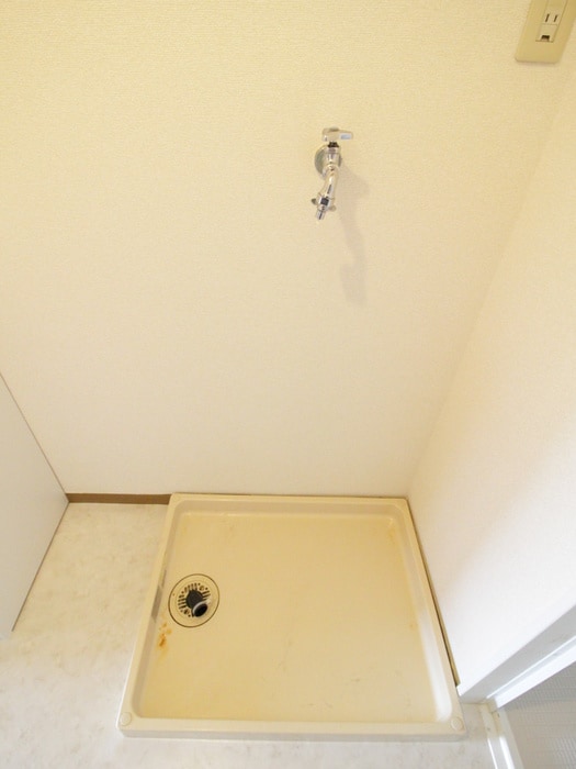 洗濯機置場 ルミエ－ルＦ