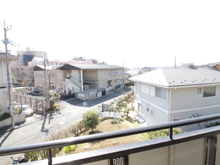 室内からの展望 ルミエ－ルＦ