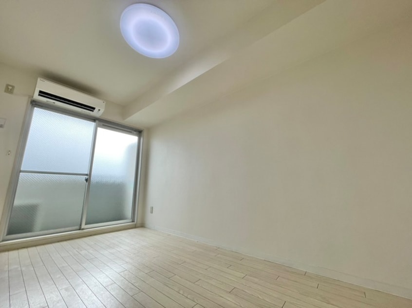 居室 メゾンエクレ－レ江古田