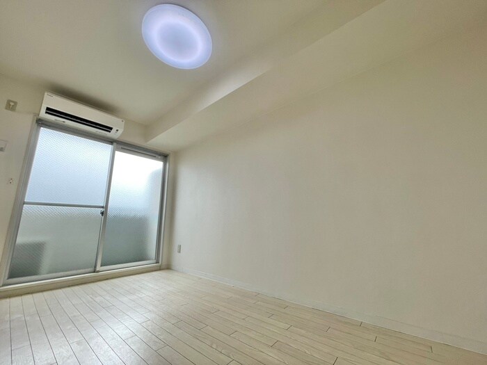 居室 メゾンエクレ－レ江古田