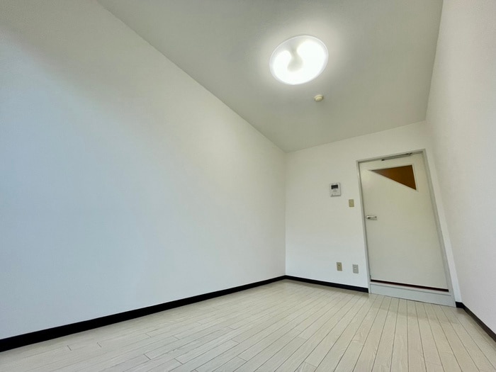 居室 メゾンエクレ－レ江古田