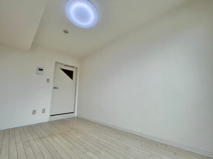 居室 メゾンエクレ－レ江古田