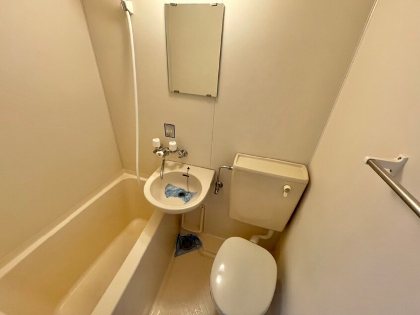 バス／シャワールーム等 メゾンエクレ－レ江古田