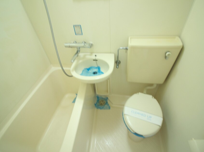 バス／シャワールーム等 メゾンエクレ－レ江古田