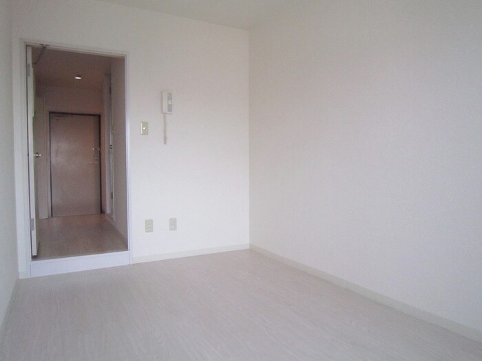 居室 メゾンエクレ－レ江古田