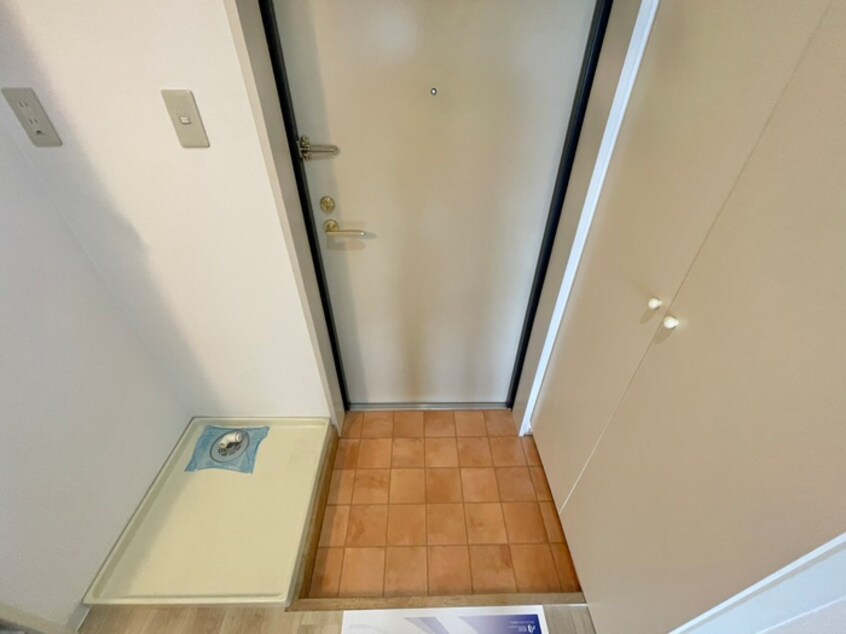 玄関 メゾンエクレ－レ江古田