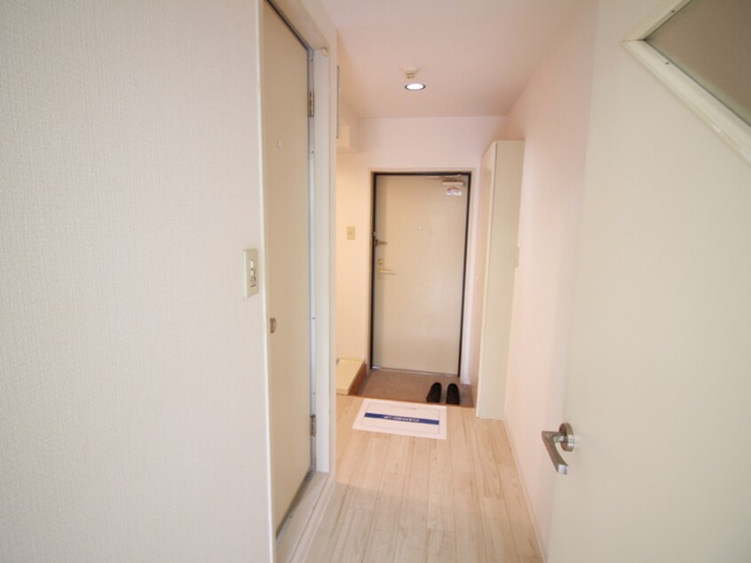 廊下 メゾンエクレ－レ江古田