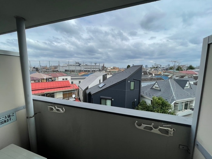 ベランダ・バルコニー メゾンエクレ－レ江古田