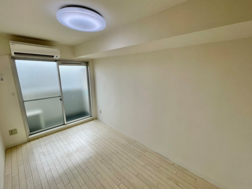 居室 メゾンエクレ－レ江古田