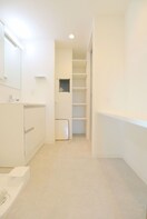 内観写真 ＣＲＯＴＨ　Ｏｍｉｙａ