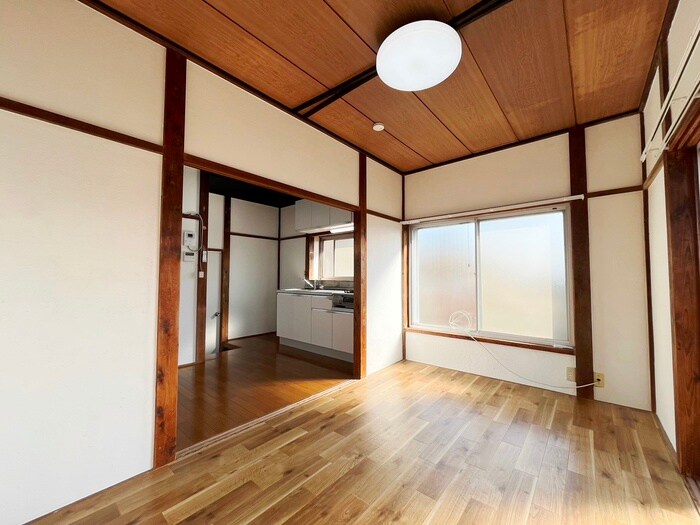 居室 坂本町５丁目戸建て