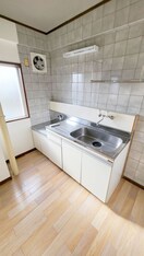 キッチン 吉沢ビル