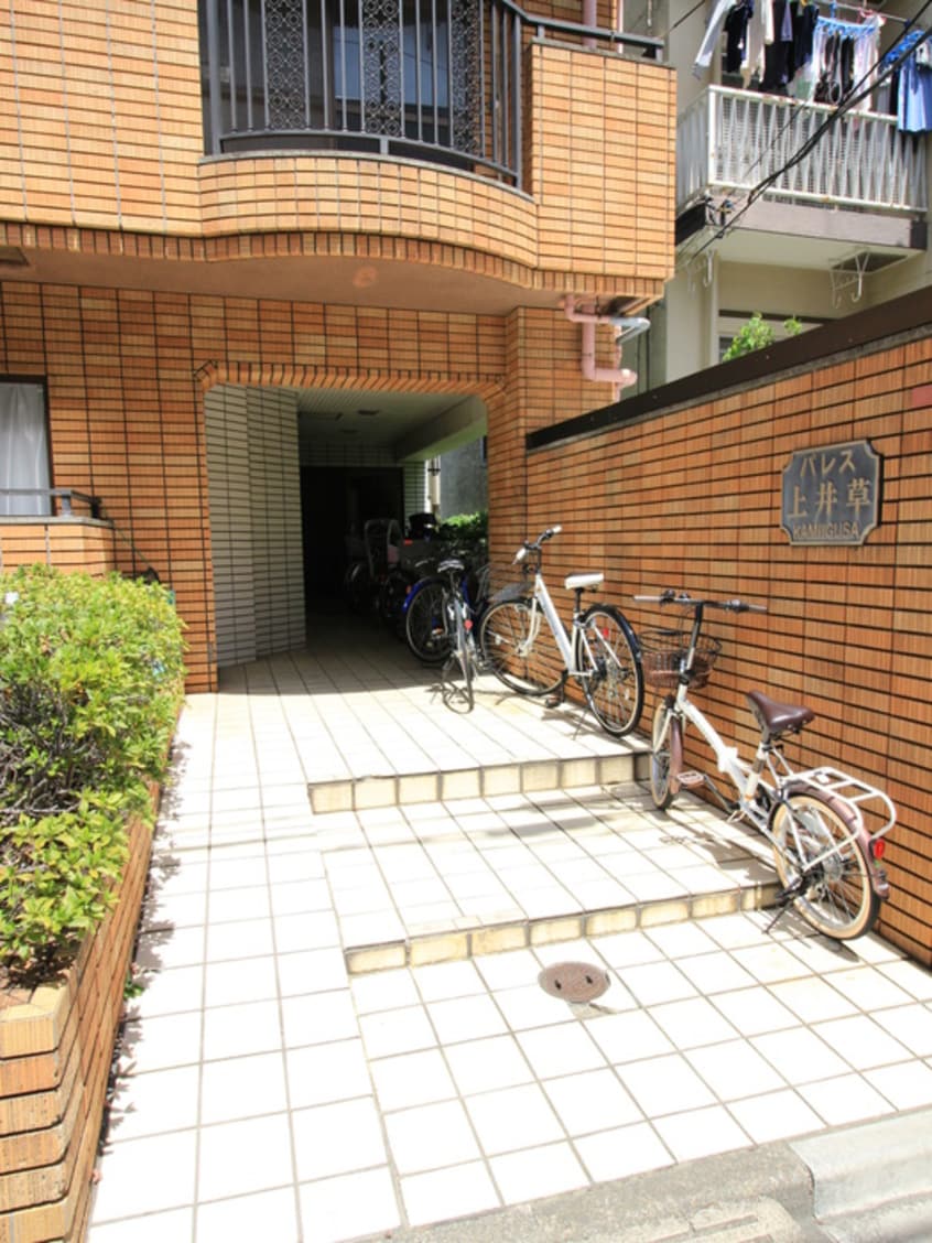 エントランス部分 パレス上井草