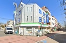 ファミリーマート　上井草1丁目店(コンビニ)まで166m パレス上井草