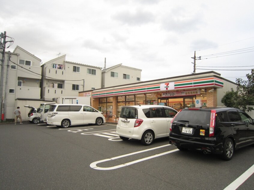 セブンイレブン(コンビニ)まで400m ハイツレスポア－ルＡ