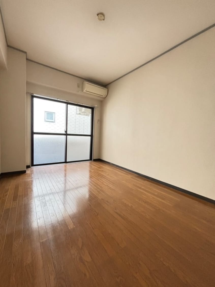 居室 ＹＯＳＨＩＤＡ  ＢＬＤ