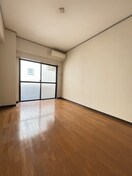 居室 ＹＯＳＨＩＤＡ  ＢＬＤ