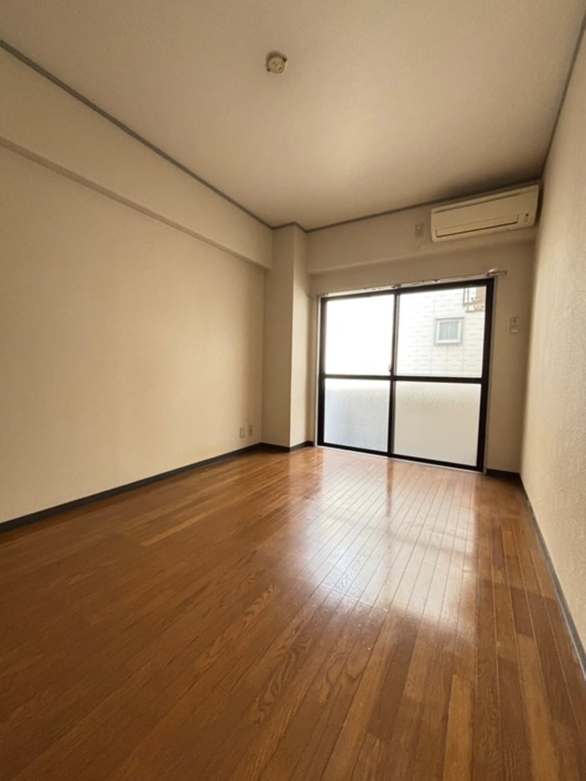 居室 ＹＯＳＨＩＤＡ  ＢＬＤ
