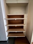 靴箱 ＹＯＳＨＩＤＡ  ＢＬＤ