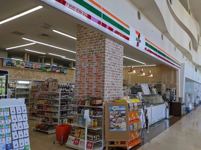 セブンイレブンアリオ橋本店(コンビニ)まで208m Ｌ‘Ａｒｇｅ橋本