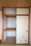 収納 浜屋センタービル
