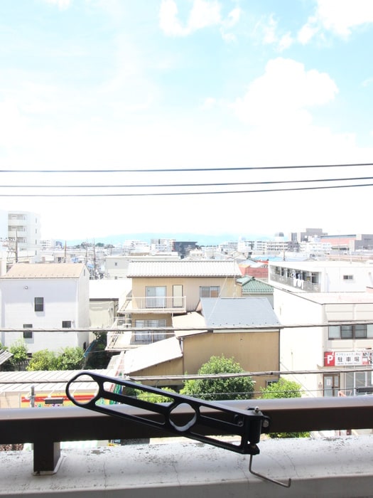 室内からの展望 浜屋センタービル
