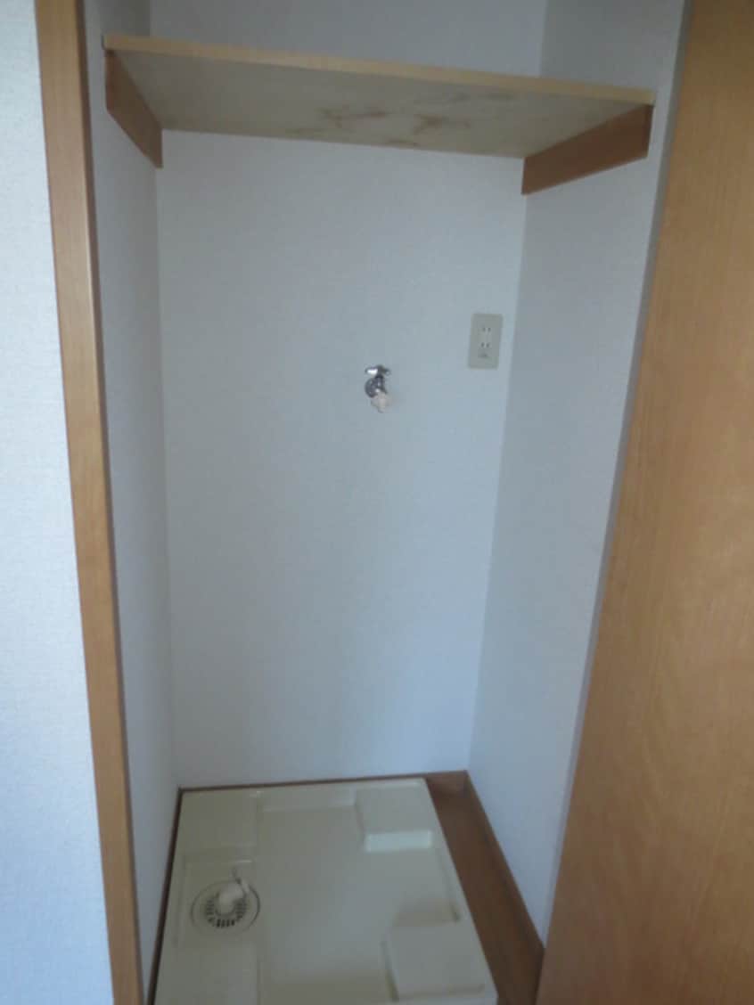 洗濯機置場 カーサＫ-2