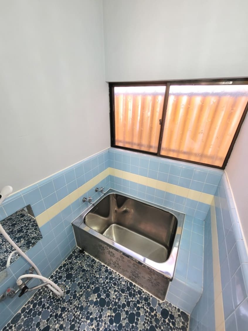 バス／シャワールーム等 前川4丁目貸家