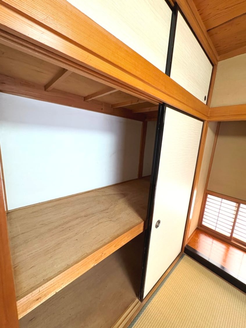 収納 前川4丁目貸家