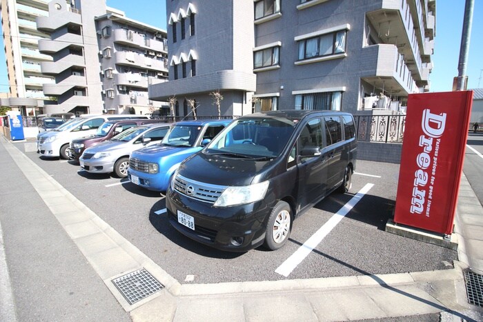 駐車場 テムズトダ