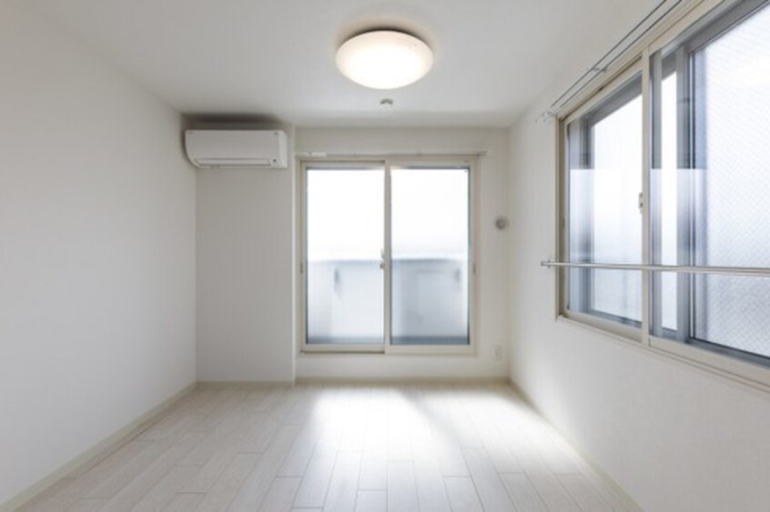 居室 ＩＫＩ新八柱