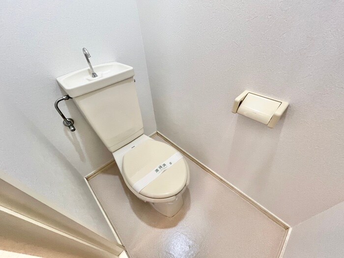 トイレ ホワイトコ－ポＢ