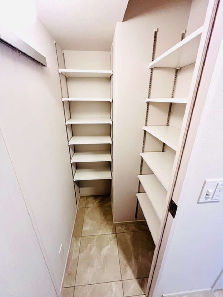 靴箱 ルフォンプログレ田原町