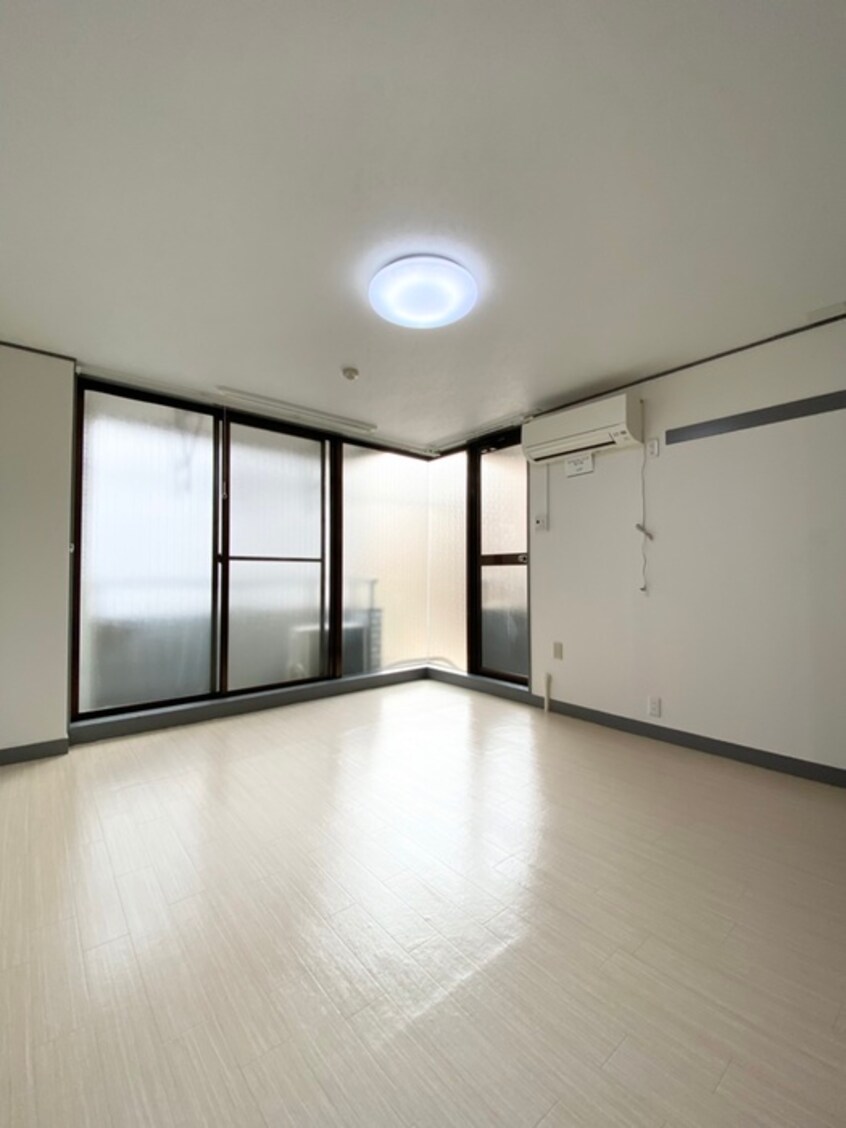 居室 落合ハイツ