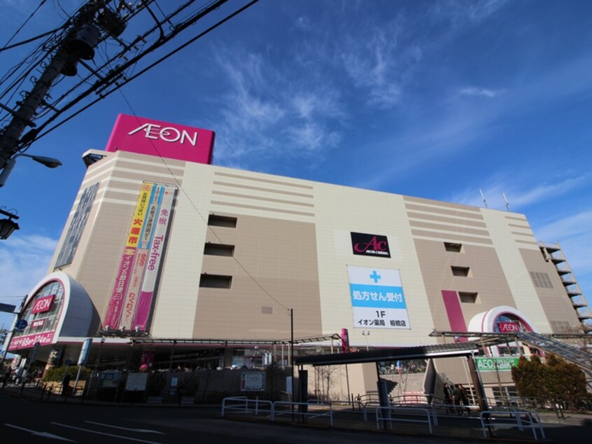 イオン板橋店(デパート)まで663m ＮＴ　ＣＯＲＰ