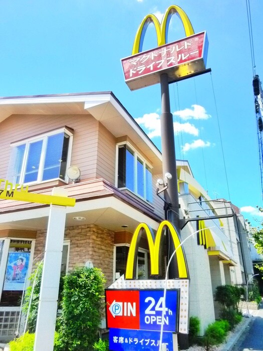 マクドナルド 新青梅井草店(ファストフード)まで350m グラスコ－ト