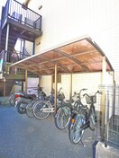 駐輪場 カーサビィオラ