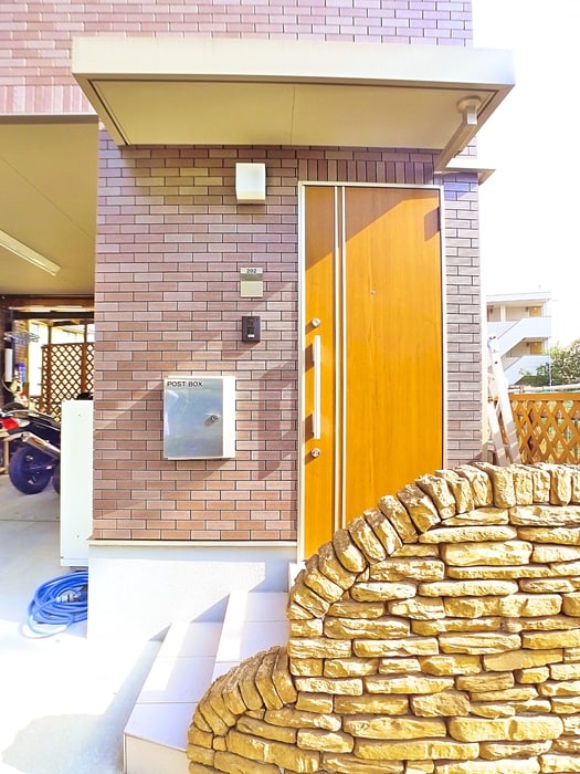 エントランス部分 ロイヤルアーデンⅢ