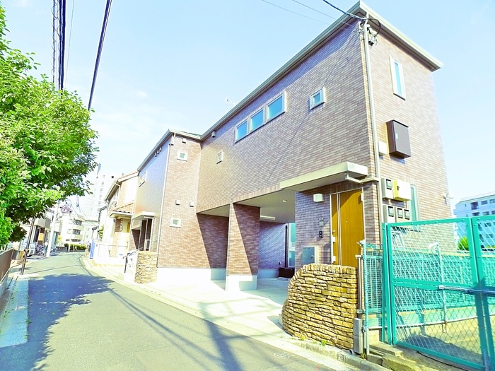 外観写真 ロイヤルアーデンⅢ