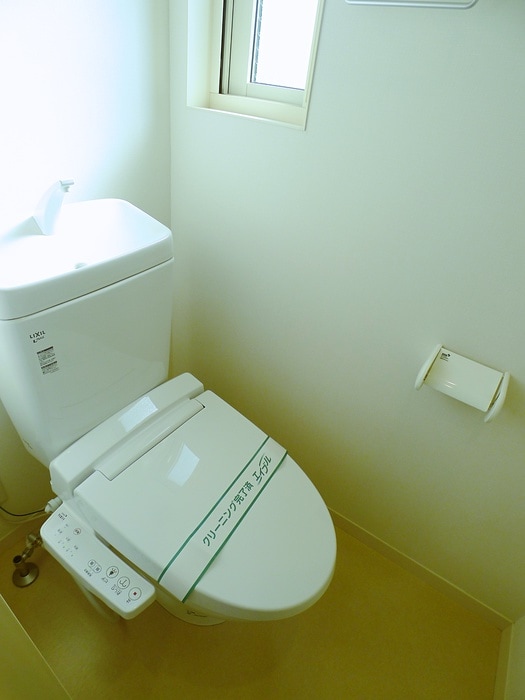 トイレ ロイヤルアーデンⅢ