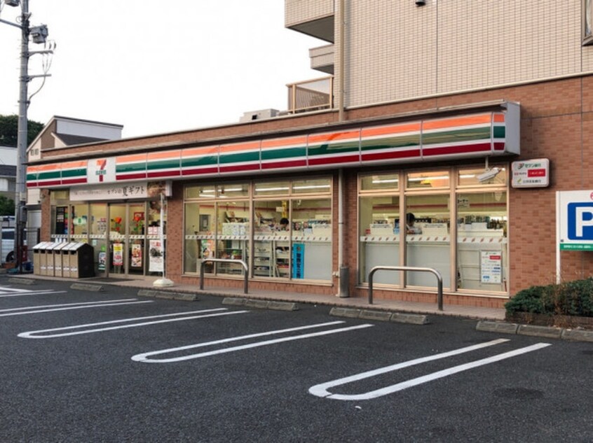 セブン-イレブン 三鷹天文台通り店(コンビニ)まで81m プレスト深大寺