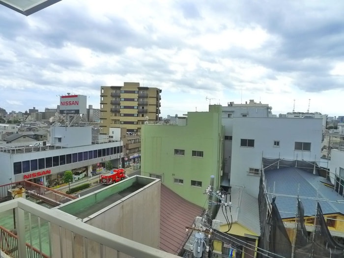 室内からの展望 ローヤルコーポ浅野